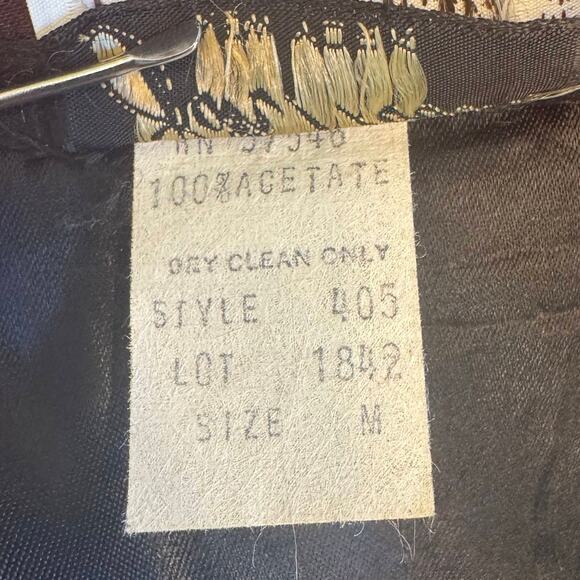 Vintage Neiman-Marcus Quilted Satin Jacket Frog Closures Mandarin Collar M Red - Picture 16 of 16